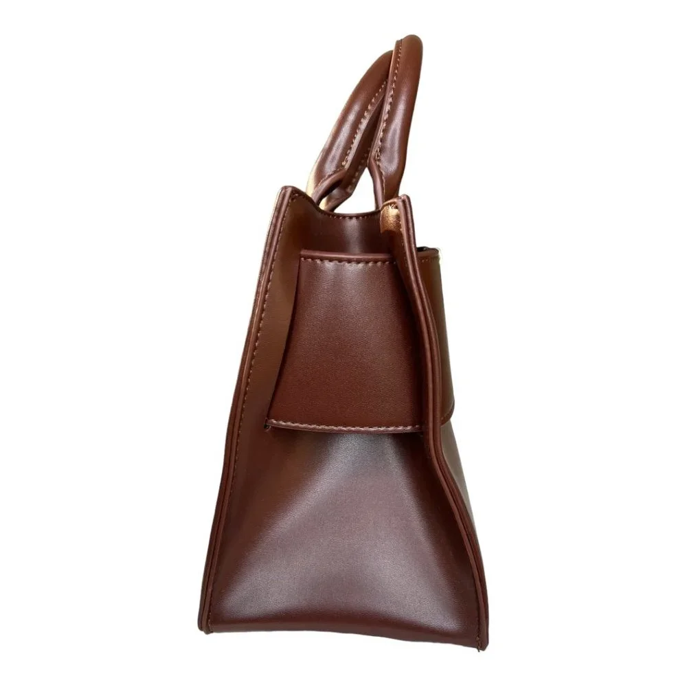 Brandon Blackwood Medium Kuei Vegan Leather Bag - Picture 5 of 7